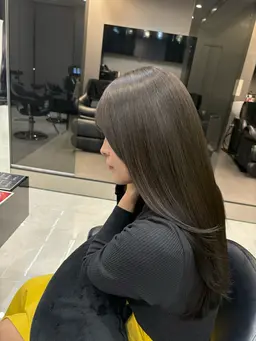 【12月17日限定】プレミアムケアカラー&極潤保湿ケア✨️