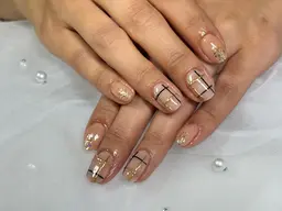 【ハンドモデル💅】  デザインアート2本💅初回オフ無料🩷
