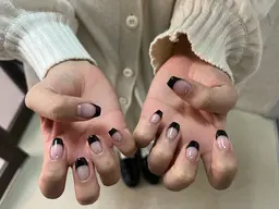 【ハンドモデル】オフ込みフレンチ(ベースクリア)