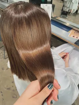 【ケア剤配合でダメージレス🤍】似合わせカット+話題の地毛風ストレート♡〔小顔カット/髪質改善/縮毛矯正/艶髪/ 〕