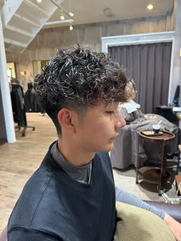 【ミニモ学割 メンズ 大学生限定✨️】cut＋パーマ🚹