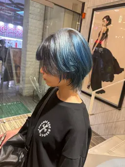 【8月限定🏖️】デザインブリーチ✖︎カラー✖︎内部補修トリートメントコース