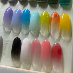 ジェルネイル　エアブラシグラデーション　minimo限定　練習モデル