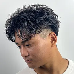 【44％オフ】メンズパーマ相談クーポン+メンズカット（シャドウパーマ/フェザーパーマ/毛流れセンターパート/縮毛矯正）