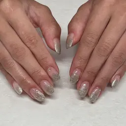 ワンカラー/ラメグラnail「オフケア込み」大パーツ2個or ストーンアート10粒追加無料☆*フットも🉑