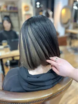 カット&インナーカラー&トリートメント(ポイントブリーチ&オンカラーが付きます)