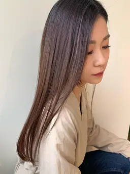 《色持ちUPてツヤ感が持続する》女性らしさが続く☆カット+潤いカラー