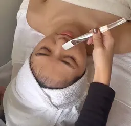 毛穴洗浄🧹ララピール🧹フェイシャルエステ💆とにかくツルツルになりたい方お勧め✨