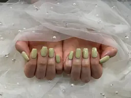 オフあり◆ハンドワンカラー・ラメグラデーション✨甘皮ケア込