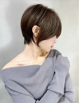 🩶すっきりショートスタイル🩶＋艶さらトリートメント【ショートヘアならこちらのメニューがオススメです♪】