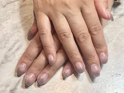 ⭐︎オフなし⭐︎【Jrネイリスト】ジェルワンカラーorラメグラデーション¥3000