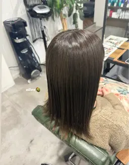 【🏖☀️人気No.1✨平日限定🎐🩵】アディクシーカラー‎🤍＋前髪カット・顔周りカット＋Aujua 1stepTR
