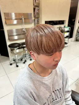 【当日限定価格‼️】💙大学生必見💙メンズカット＋ブリーチダブルカラー✨超音波トリートメント付き✨