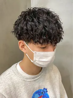 《スタイリング簡単🍒◎》カット➕ツイストスパイラルパーマ🧑🏻‍🦱✂️
