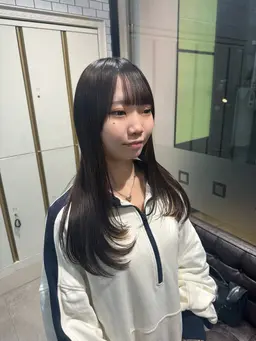 レイヤーカット⚠️事前メッセージ必須‼️当日予約不可❌