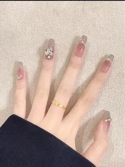 JRネイリスト チップ長さ出し持ち込みOK バ-ツつけ放题 (オフなし)