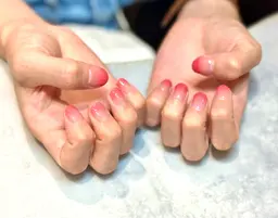 【オフなし❌】グラデーション💅🏻✨68色の中から2色までお選びいただけるメニューです🤍