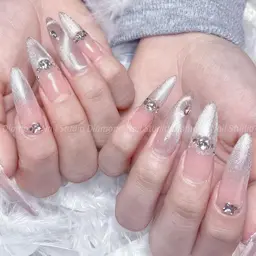 ❤️‍🔥人気No､1🎀チップ＋ジェル長さだし⭐️持ち込みデザイン⭐️アート1️⃣0️⃣本パーツつけ放題🎁