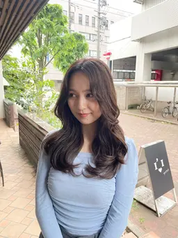 【12月限定格安クーポン🉐ご新規様限定10%オフ】🔥カット✖︎艶カラー🔥