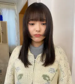 【夏休み限定💫】毛先整えcut +ワンカラー🧸＋2stepトリートメント付き🫧