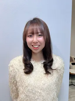 似合わせカット＋デジタルパーマ 『ご新規様限定70%off』自然にカールがつくのでコテ苦手な人にオススメです✨️