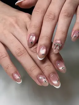 モデル限定価格 ・チップ長さ出し・シンプルデザイン 4本デザイン(オフ追加料金1000円~)