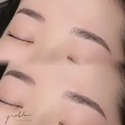眉毛パーマ🖤