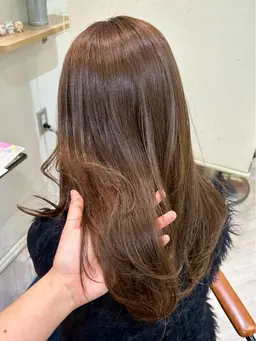 【10月限定⭐️】ワンカラー + カット✂️(毛先メンテナンス / ボブ / レイヤーカット可)