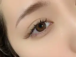 《フラットラッシュ》140本 パッチリ華やかな印象に★