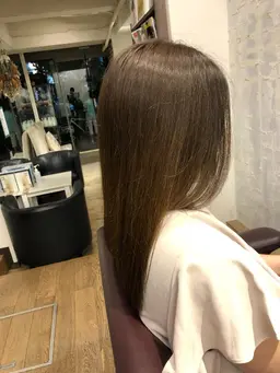ヘアカラー（リタッチ）
