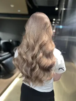 ハイブリーチ🤍(ブリーチ2回+カラー)