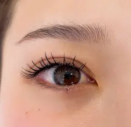 フラットラッシュ140本　オフ込み/仕上げトリートメントコーティング付