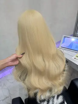 【圧倒的ハイトーン】抜きっぱなしコース💛　　　　　　　　（ケア剤&トリートメント付き🫧）※補足説明必ずお読みください