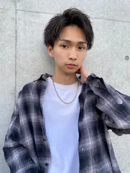 【⚡️ミニモ学割⚡️】パーマかけたいけど何がいいのか分からない‼️どんなパーマでもかっこよくさせます🔥