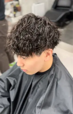 💈カット+ツイストスパイラルパーマ🧑‍🦱