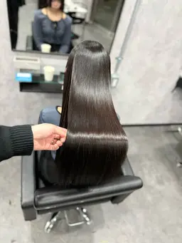 【縮毛矯正/トリートメント🫶】髪質改善縮毛矯正+パーソナル式トリートメント✴︎15500