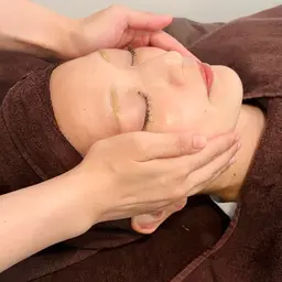 本日限定【むくみ×くすみ×疲れ】極上フェイシャルマッサージ✨トーンアップした柔らか肌に✨ （25分）メンズ歓迎