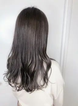 トリートメント＋10分ヘッドスパ　💕　コテ巻きorストレートアイロン仕上げ
