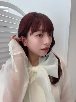 耳ツボジュエリー💎片耳5粒づつ