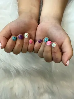 キッズネイル