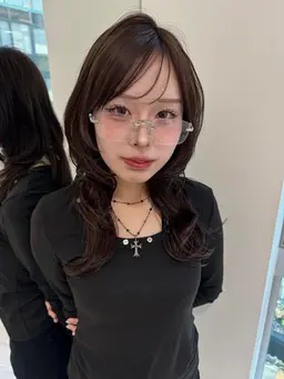 【黒染めじゃない暗染めカラー˖ ࣪⊹】カット➕カラー➕Aujuaトリートメント