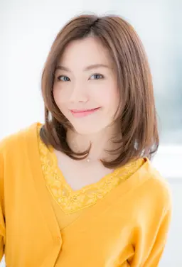 【お急ぎの方へ】顔周りと分け目のポイント白髪カバー(根元2cmまで)+4STEPトリートメント+ブロー