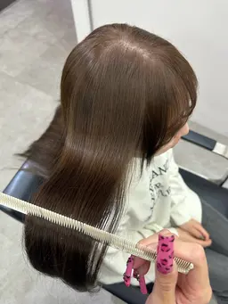 平日限定【ブリーチはしたくないけど透明感は欲しい方必見💎❄️】ブリーチ無しダブルカラー+保湿TR