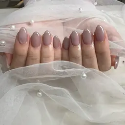 10/15 18:30~ マグネットネイル🎀予約完了メール当日の朝になる可能性高いです！