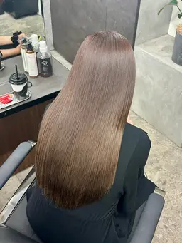 【カラーを良くする方オススメ‼️】ロング~ボブ限定カット✖️ツヤツヤトリートメント✨️
