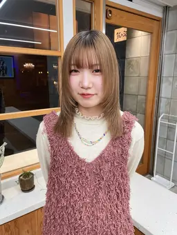 似合わせカット➕強い癖もしっかり伸ばす！縮毛矯正🪡