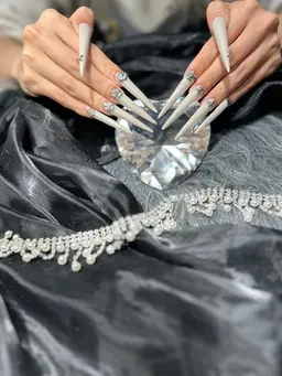 《オフなし》最先端スカルプ💅2枚MAX💗練習モデル募集中 🩵持ち込み90分 (カラグラ/フレンチ対応可)