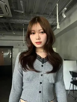 【1番人気メニュー✨】🎀韓国風レイヤーカット➕透明感カラー➕トリートメント🎀