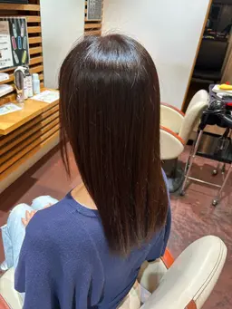 😊白髪染めのカラー+ブロー込み 😊平日の午後〰️限定/提載サロンにて行います