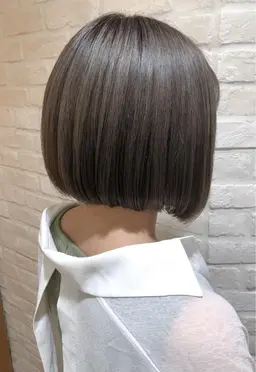 レディースカット✂️+最新技術✨酸性ストレート✨